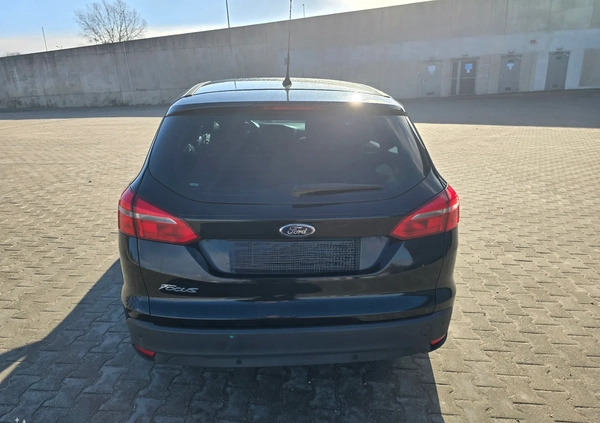 Ford Focus cena 20000 przebieg: 310000, rok produkcji 2015 z Gdańsk małe 154